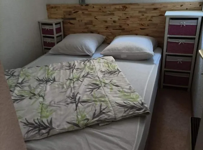 Apartment St Lary Bien Vivre Skis Randonnee Saint-Lary-Soulan